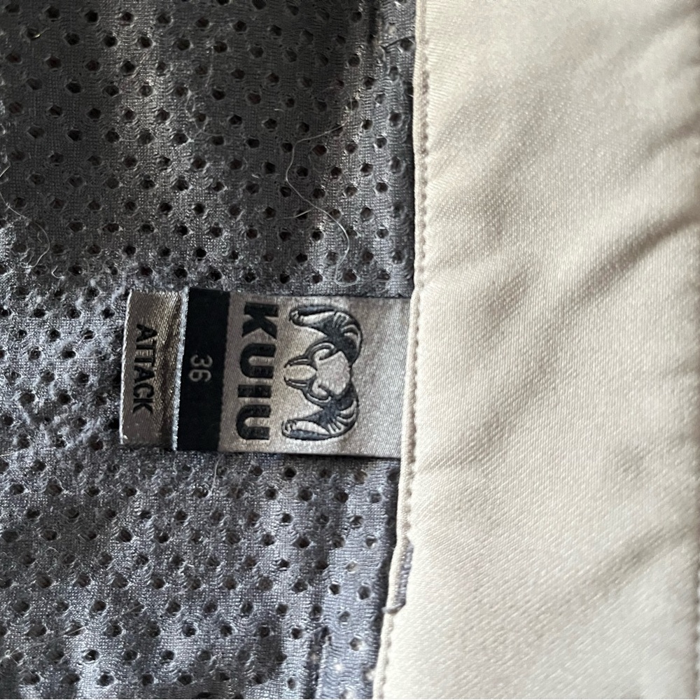 KUIU Men's Gray Attack Cargo Pants - Picture 5 of 5